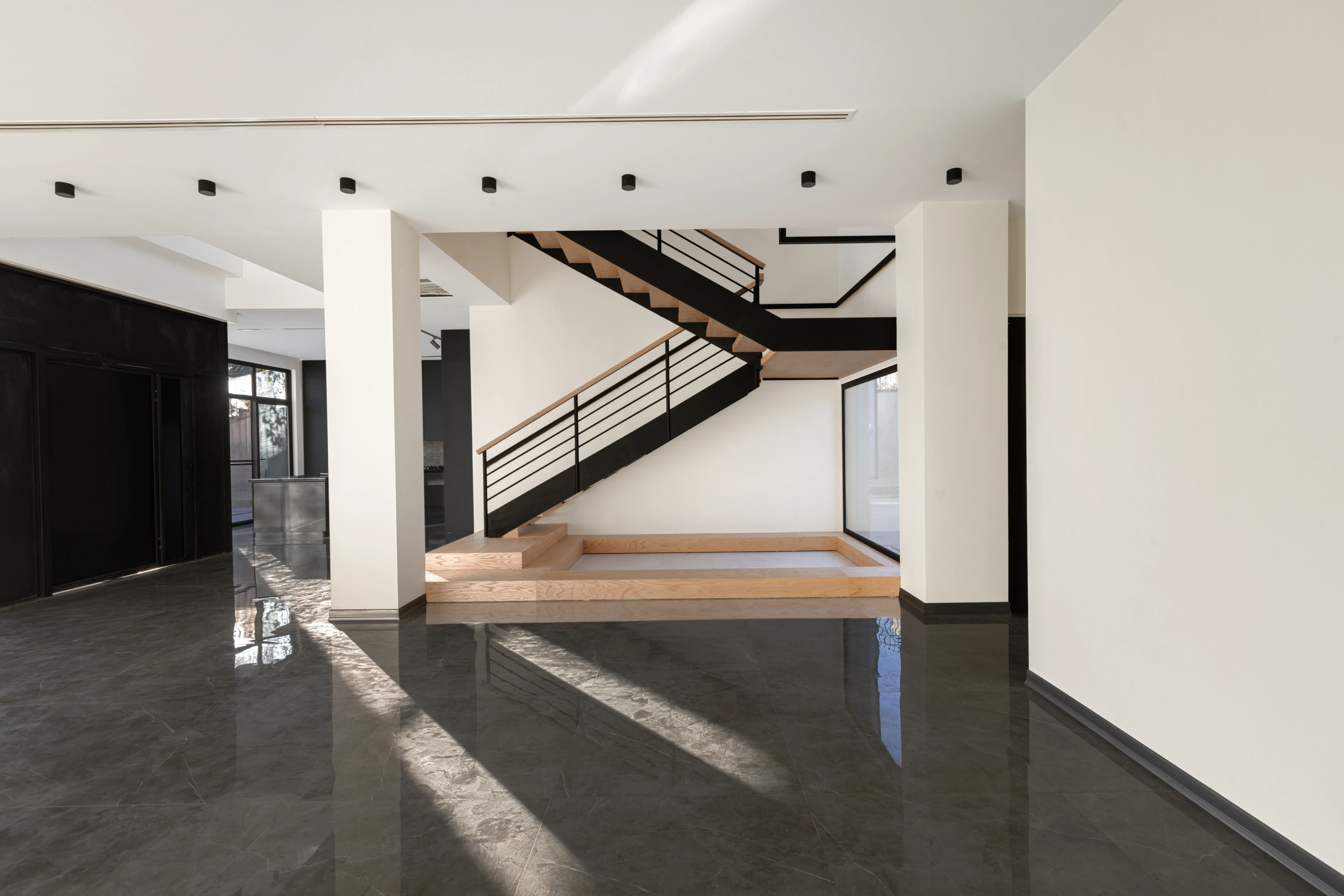 𝗠𝗶𝗮𝗻 Villa